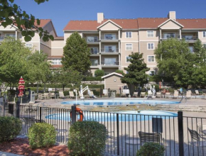Picturesque Family Resort Condos in Branson